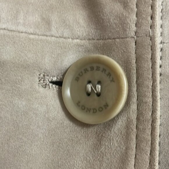 *SOLD*NEW Burberry Runway Suede Trench - Picture 5 of 16